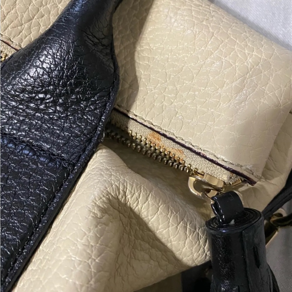 Kate Spade Purse - Picture 5 of 5
